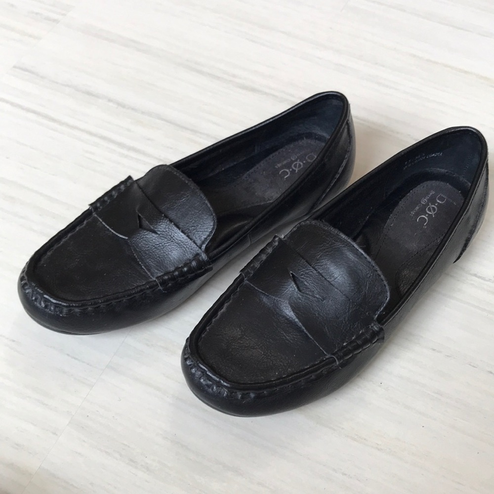 BOC black leather loafer size 7.5